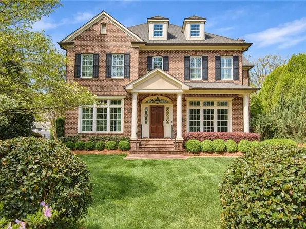 540 N Stratford Rd, Winston Salem, NC 27104