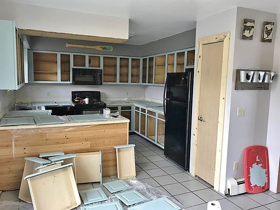 4th image of 8020 County Road 15 W