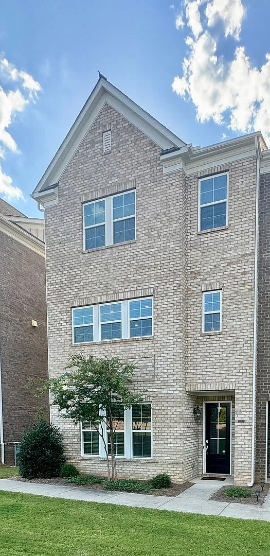 Building Photo - 7937 Reunion Row Dr