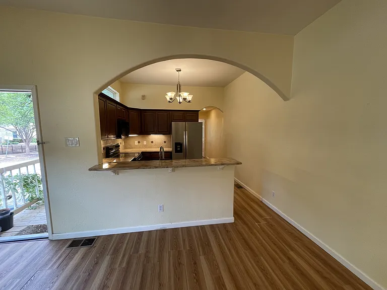 424 Fry St #A — Photo 9