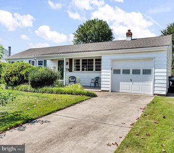 332 E Roosevelt Ave, New Castle, DE, 19720