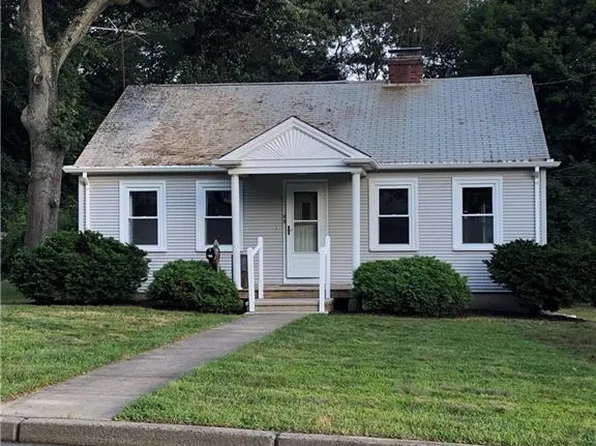 53 Broad Rock Rd, South Kingstown, RI 02879