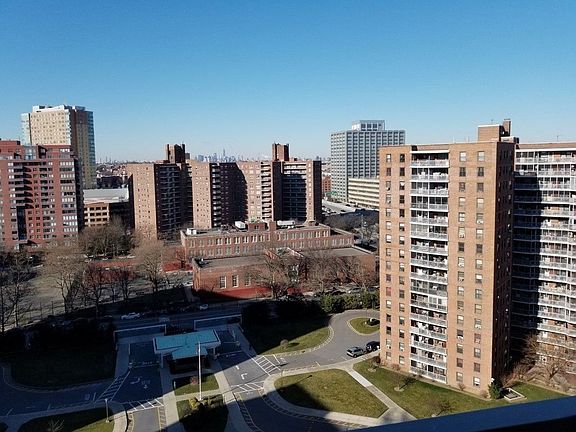 5th image of 6115 98th St APT 17M