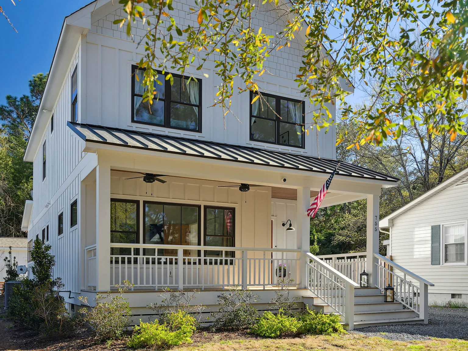 4 bed, 3.5 bath, 2184 sqft, $3,900 — Photo 2