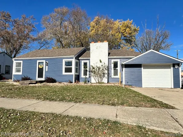 27516 Long St, Livonia, MI 48152