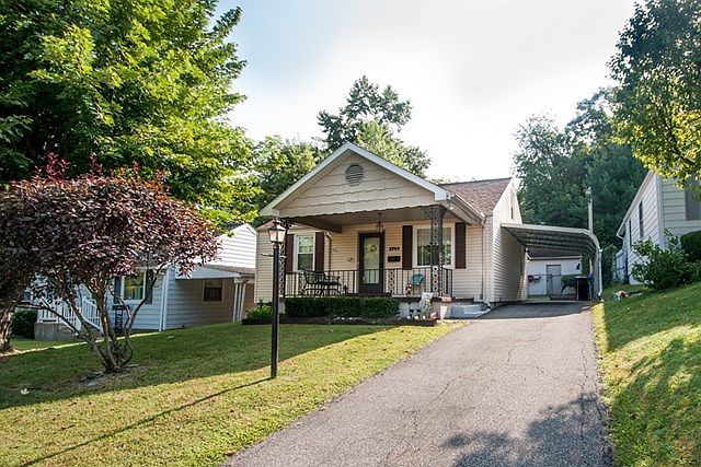 1st image of 2740 Sunrise Ave