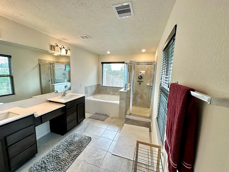 1172 Clonmore Ct — Photo 15