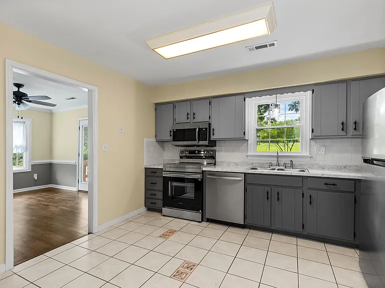 10112 Post Horn Dr — Photo 20