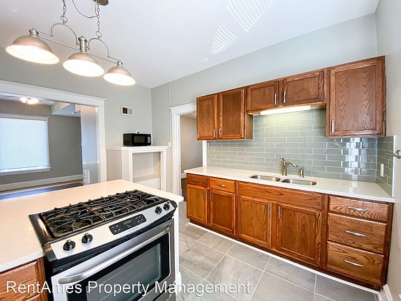 5th image of 722 Grand Ave #3583071