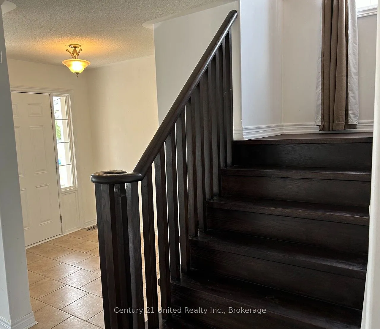 5 bed, $3,000 — Photo 3