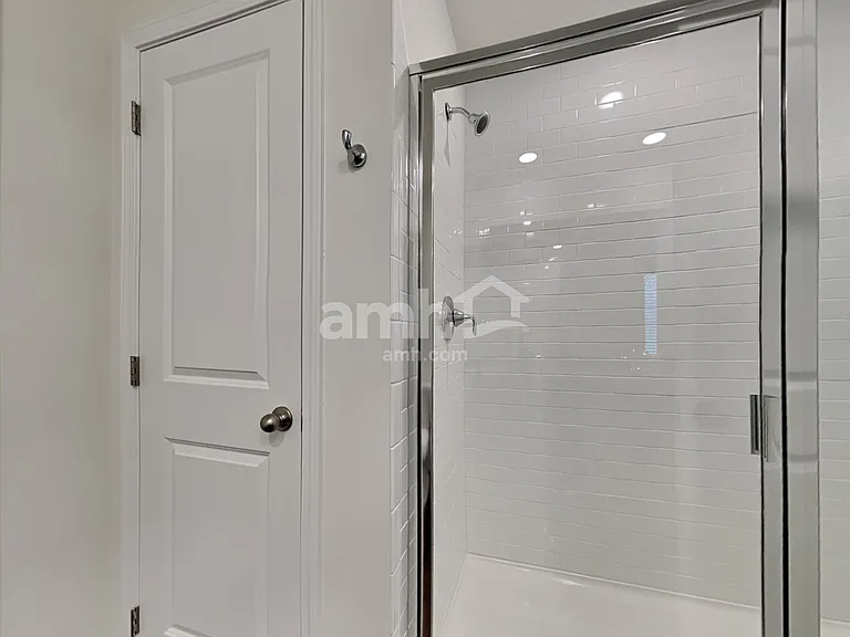 577 Summit View Ln — Photo 15