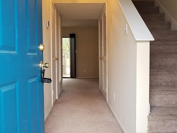 2nd image of 546 Saddlewood Ln