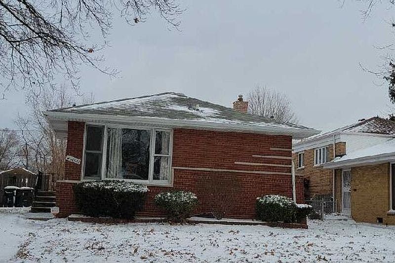 1st image of 14641 Avalon Ave