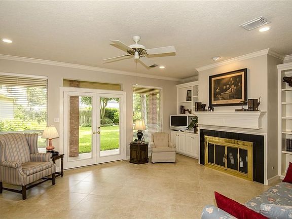 2nd image of 3406 Clover Valley Dr