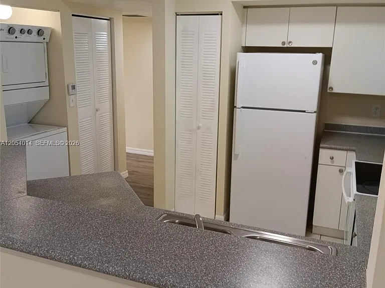 17602 NW 25th Ave #307 — Photo 5