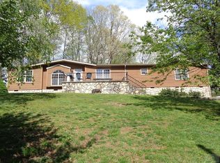 4050 Silver Trl, Morganton, NC 28655