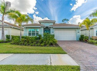 416 Polihale Way, Naples, FL 34114
