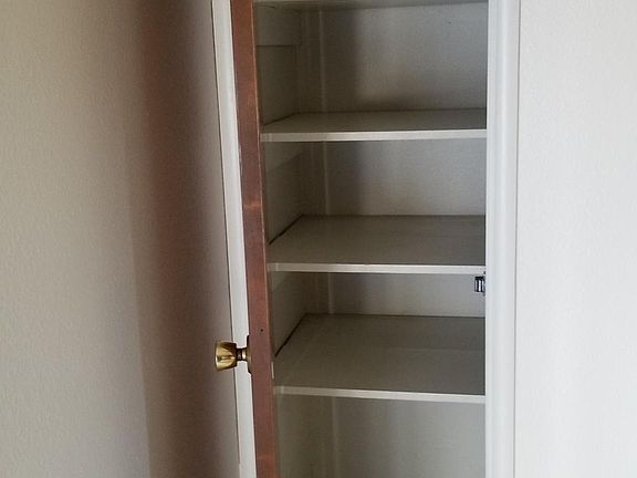 3rd image of 3341 W Hillsdale Ave #1