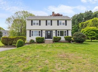 26 Dodge Rd, Sutton, MA 01590