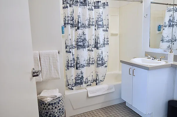 Rented by Torkian Group, LLC | media 3