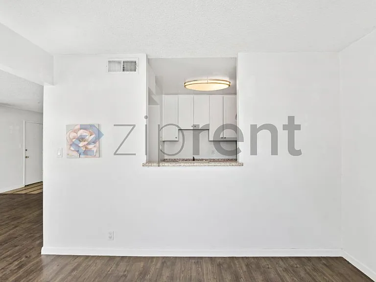 1700 Laguna St #G — Photo 10