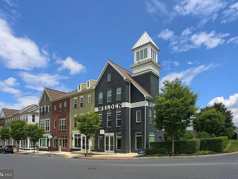 405 Line Rd — Photo 30