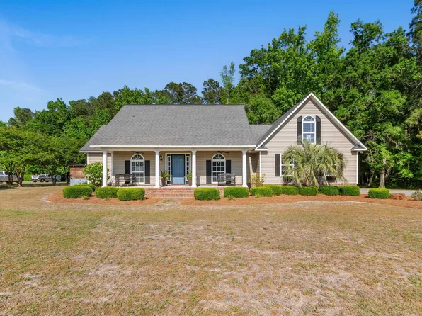 1676 Elder Ln., Galivants Ferry, SC 29544