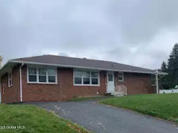 110 Gillette Avenue, Troy, NY 12180