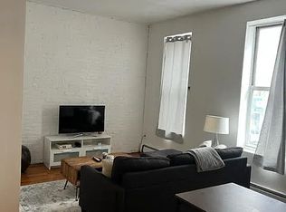 546 3rd Ave APT 2, New York, NY 10016