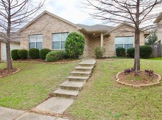 144 Bushel Ln, Dallas, TX 75241