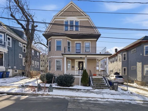 28 Sunset Rd #1, Somerville, MA 02144