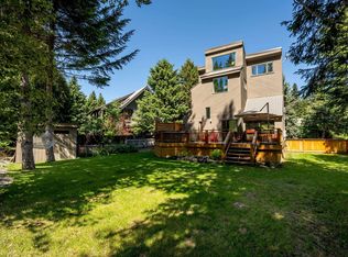 7211 Fitzsimmons Rd N, Whistler, BC V8E0E3
