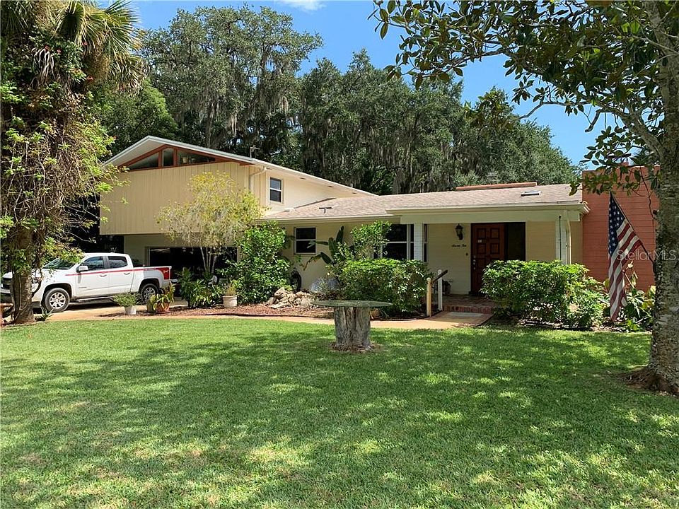 1st image of 710 Palm Circle Dr