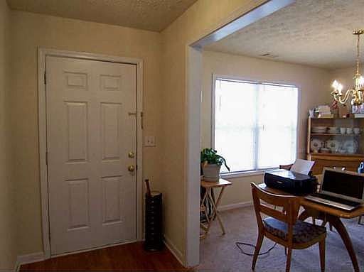 5th image of 271 Shadowbrooke Dr