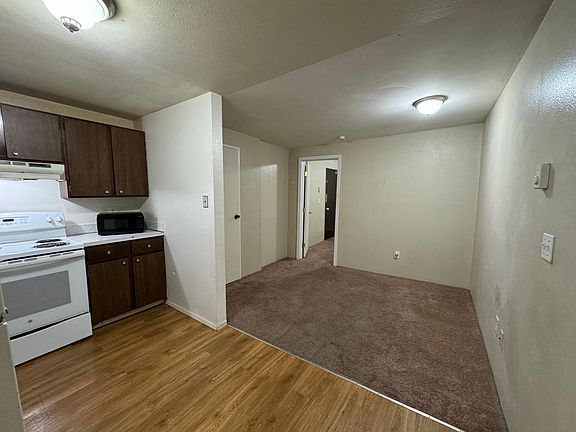 2nd image of 158 11th Ave APT B