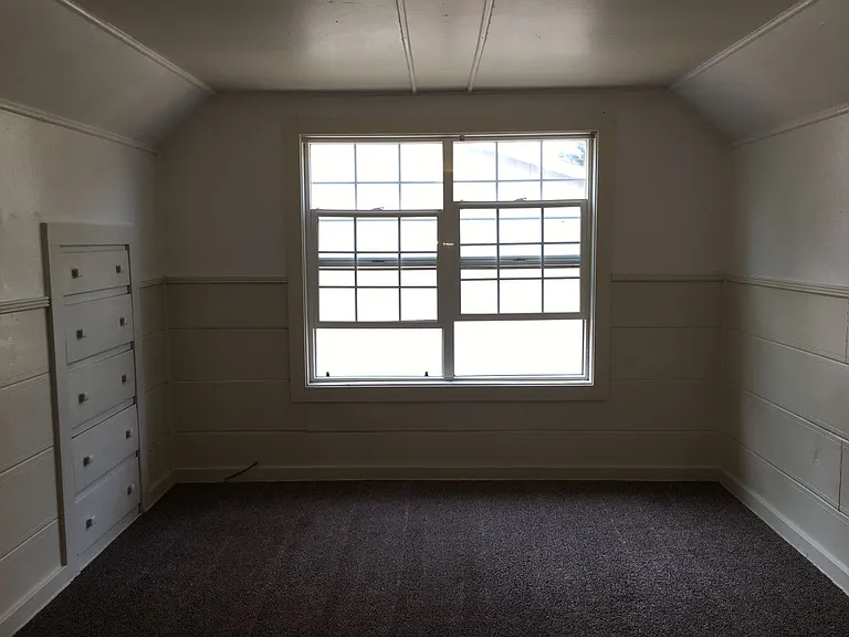 2288 Hilyard St — Photo 20