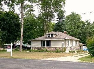 21012 Waubascon Rd, Battle Creek, MI 49017