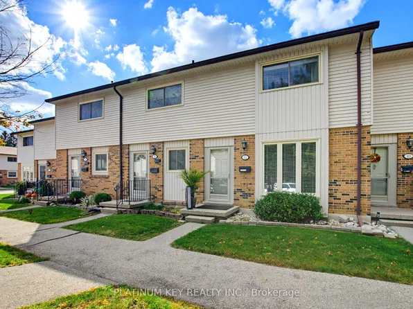 1328 Commissioners Rd W #12, London, ON N6K 2Y6