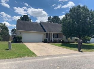 1453 Middlesbrough Dr, Fayetteville, NC 28306