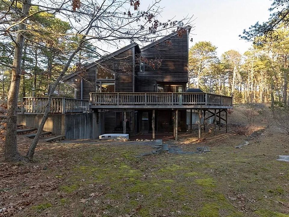 1st image of 35 High Meadow Road