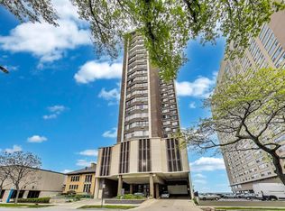 6325 N Sheridan Rd APT 2101, Chicago, IL 60660