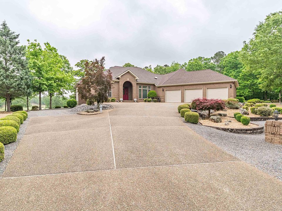 1st image of 63 Magellan Dr