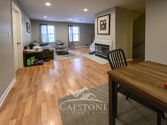 3rd image of 44 S Orange Ave #2