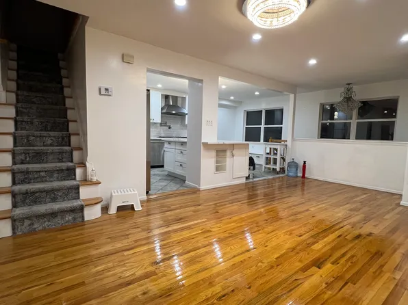 (undisclosed Address), Staten Island, NY 10312