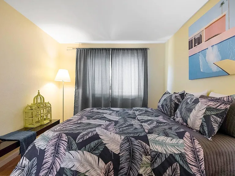 2468 W Bayshore Rd #5 — Photo 22