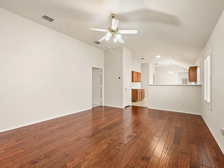 12113 Thicket Bend Dr — Photo 4