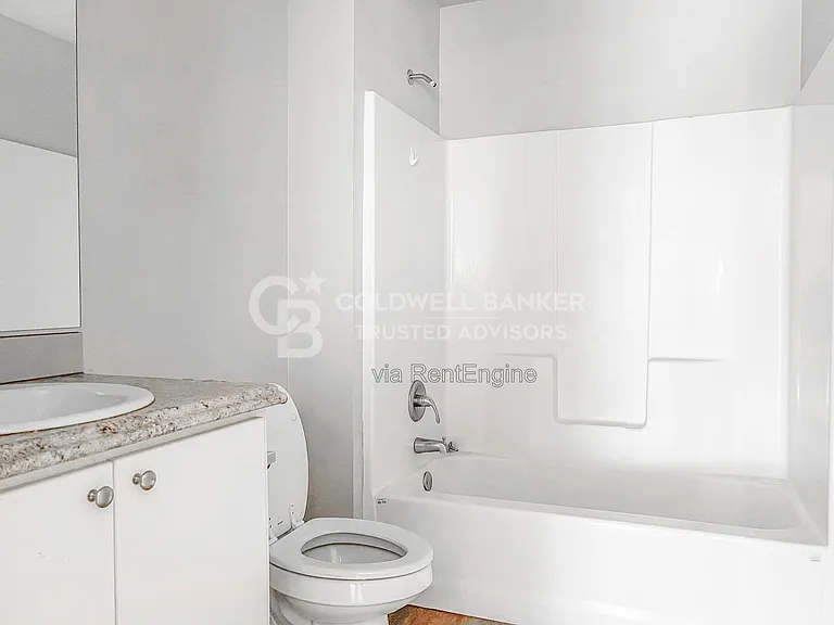 2406 Fir Ave — Photo 12