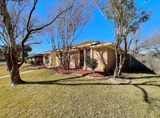 1213 Goldenrod Dr, Garland, TX 75043