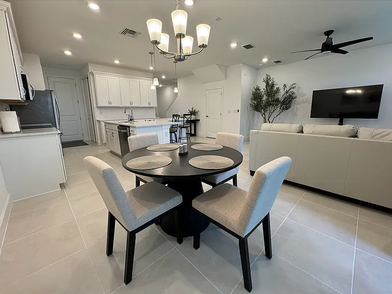 4082 Sonoma Oaks Cir — Photo 3