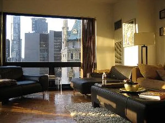Rented by Corcoran | media 21